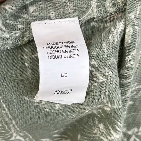 Lucky Brand women’s green floral swing tank. Size Large - Picture 7 of 8